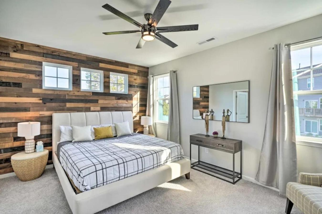 The Villas Buckingham 10 Mins To Rdu Airport Duke Downtown Durham Exterior photo