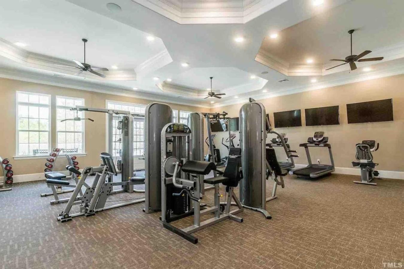 The Villas Buckingham 10 Mins To Rdu Airport Duke Downtown Durham Exterior photo